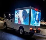 Φορτηγό δύο εμπορικών σημάτων πρόσωπα με την υπαίθρια οδηγημένη P6/P8/P10 επίδειξη για την κινητή διαφήμιση