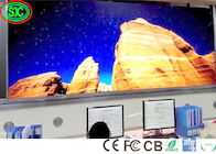 Εσωτερικός πλήρης τηλεοπτικός τοίχος υψηλής ανάλυσης 4K χρώματος υπερβολικός που διαφημίζει την οδηγημένη οθόνη