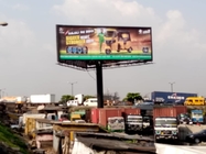 Κινητός ψηφιακός πίνακας διαφημίσεων οθόνης των αδιάβροχων υπαίθριων πλήρων οδηγήσεων χρώματος που διαφημίζει την οδηγημένη τηλεοπτική επιτροπή φορτηγών