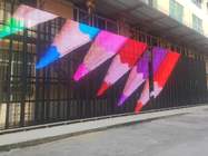 P15.625 διαφανής πρόσοψη οικοδόμησης πλέγματος κουρτινών που διαφημίζει την οθόνη των τηλεοπτικών τοίχων επιτροπής Pantalla οδηγήσεων επίδειξης