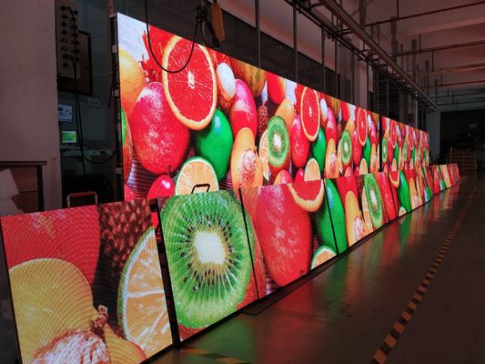 Έγχρωμη εσωτερική οθόνη LED με βήμα εικονοστοιχείων P3.91, υψηλή πυκνότητα και εξαιρετική οπτική απόδοση για εφαρμογές ενοικίασης