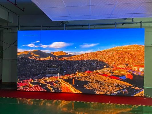 P1.875 Εσωτερική Οθόνη LED 284440 Dots/τ.μ. 480x480mm Cabinet