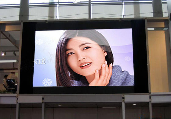 Υπαίθρια LED Διαφημιστική Πινακίδα P10 5000cd/m2 Φωτεινότητα 10mm Απόσταση