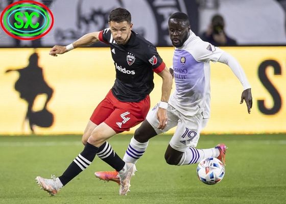 Οθόνη Σταδίου 2024 Οθόνη LED Γρήγορης Ανάγνωσης Μεγάλη Σήμανση Σιδερένιο/Ατσάλινο Ντουλάπι περιμετρικής οθόνης led σταδίου