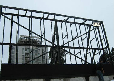 Μεγάλα εξωτερικά πλήρη χρώμα αδιάβροχα P10 διαφημιστικά LED πινακίδες με στήλη
