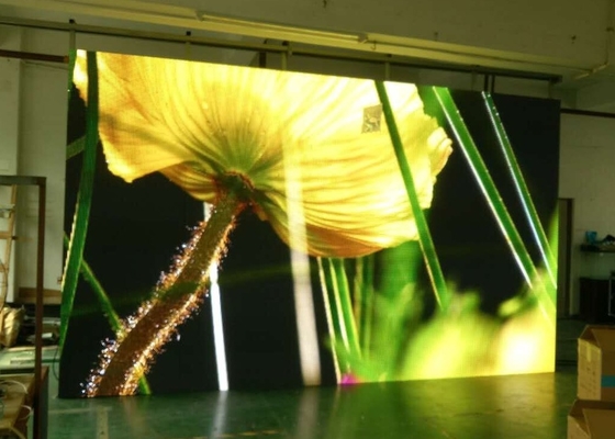 Γίγαντα πλήρης χρώσης εξωτερική οθόνη LED Αδιάβροχη IP68 DIP / SMD HD P3 P4 πλήρης χρώσης εξωτερική οθόνη