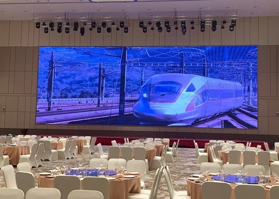 Full Color HD LED Billboard P4 DC5V Εξωτερικό Στάδιο Εμπορική εφαρμογή εκκίνησης