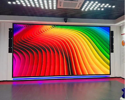 Εξωτερική οθόνη από αλουμίνιο P2.5 RGB LED για ενοικίαση και κρέμασμα με κουτί 480mm X480mm