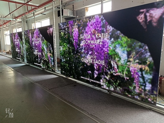 Υψηλής φωτεινότητας ενοικιαζόμενη οθόνη LED HD εξωτερική P8 15625 σημεία/τ.μ.