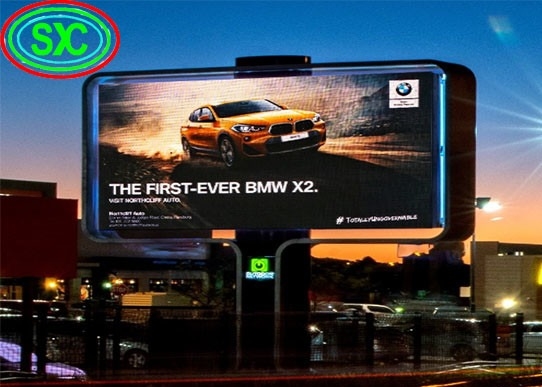 Εξωτερική ενοικίαση HD υψηλής ποιότητας LED Billboard Έγχρωμη διαφήμιση LED Display COB P1.5