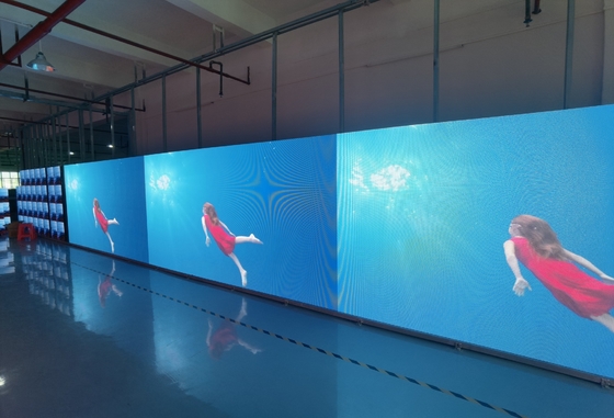 Εσωτερική οθόνη P5 υψηλής ευκρίνειας Full Color SMD LED Die-Cast Aluminum Screen Indoor P5 Ultra Thin Box