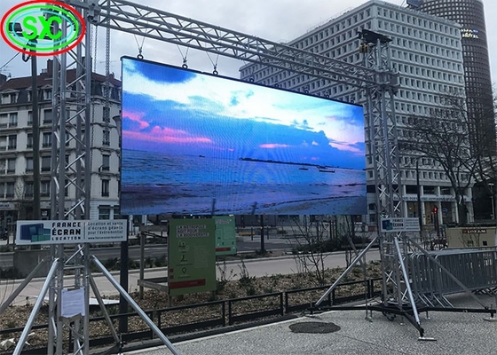 Εικονική οθόνη από αλουμίνιο υδρατμικό RGB DIP P16 LED οθόνη εξωτερικού πλήρους χρώματος 500*1000mm