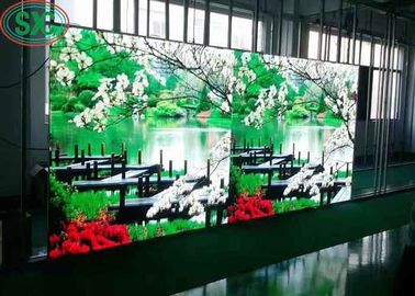 Εσωτερική οθόνη LED SMD P5 που στερεώνεται σε χάλυβα με πυκνότητα 40.000 σημείων/μ2