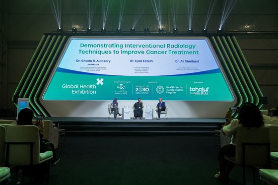 Ενοικίαση προσαρμοσμένης σταθερής εσωτερικής σκηνής SMD LED, Ένταση φωτεινότητας 2500nits εσωτερικής έγχρωμης οθόνης led