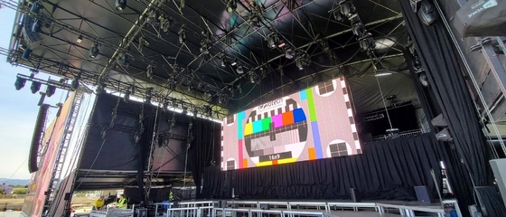 Εμφάνιση Χρώμα RGB 43222 Dots/sqm Ανάλυση RGB LED Εμφάνιση 4,81 Pixel Pitch