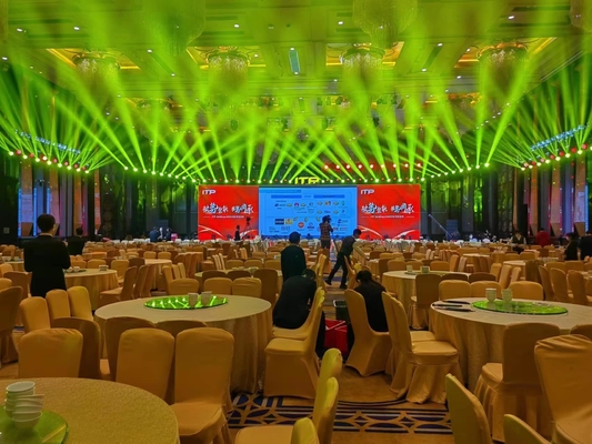 Εσωτερική πλήρης χρώσης οθόνη LED SMD P3 Τεχνολογία 3840Hz υψηλή ανανέωση 111111 Pixels / m2 και 900cd / m2 Λευκή ισορροπία φωτεινότητα