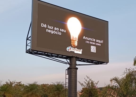 Υψηλό ποσοστό ανανέωσης SMD3535 P6 Εξωτερική διαφημιστική πινακίδα πλήρους χρώματος με φωτεινότητα 5000cd / m2 και βέλτιστη απόσταση προβολής