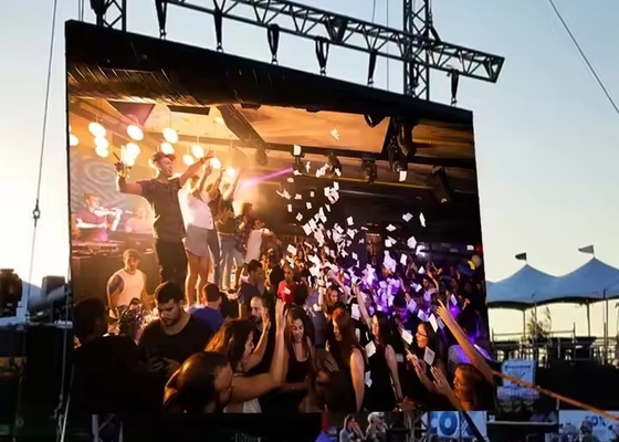 Π4 Πλήρης χρώσης εξωτερική οθόνη LED από αλουμίνιο SMD2121,3 χρόνια εγγύηση