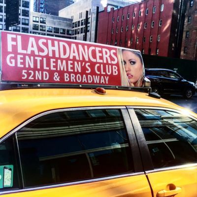 Διπλής όψης LED οθόνη ταξί οροφής P5 IP65 αδιάβροχη 6500cd/τ.μ.