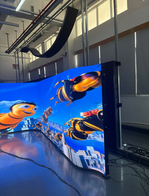Υψηλής ποιότητας COB LED οθόνες οθόνες Fine Pixel Pitch Giant LED οθόνη από κινέζικο εργοστάσιο για την αγορά της Μέσης Ανατολής