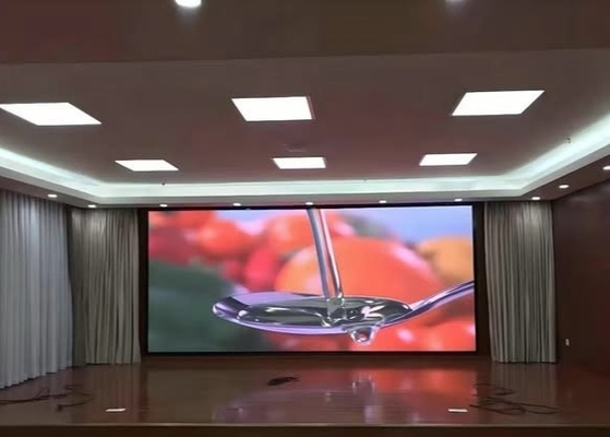 SMD3535 Κουτί χύτευσης με θραύση / ενοικίαση οθόνης LED P3.91 εξωτερική υψηλή φωτεινότητα Αδιάβροχη 500 * 1000mm Μεγάλη οθόνη