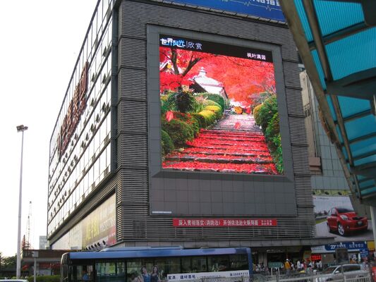 Οθόνη LED εξωτερικού χώρου P6 Full Color με κατασκευή από σίδηρο και χάλυβα που προσφέρει στιβαρή υποστήριξη για σταθερές εγκαταστάσεις βίντεο τοίχου