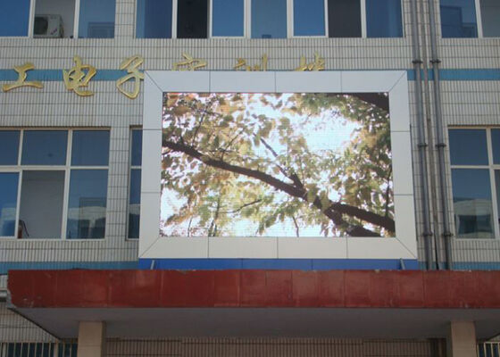Εξωτερική p6 Πλήρης χρωματική οθόνη LED με υψηλή φωτεινότητα και ευρεία γωνία προβολής κατάλληλη για διαφήμιση και δημόσια ενημέρωση