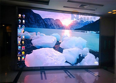 Χωρίς τραυλισμό Smart HD P3 P2.5 2.5mm Indoor Full-Color LED Display led display video wall