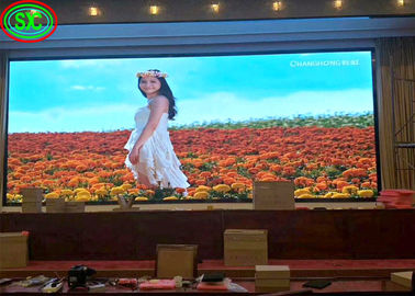 Διάσκεψη Υψηλής Ανάλυσης Εσωτερική Οθόνη LED Video COB HD P2.5 1R1G1B εσωτερική έγχρωμη οθόνη led