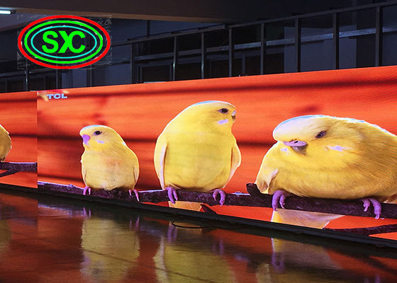 Πιστοποιημένη οθόνη LED RGB με γωνία θέασης 140/60