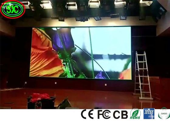 Μεγάλη ευέλικτη οθόνη LED πλήρους χρώματος 111111 Pixels/M2 1300 φωτεινότητα/M2 P3