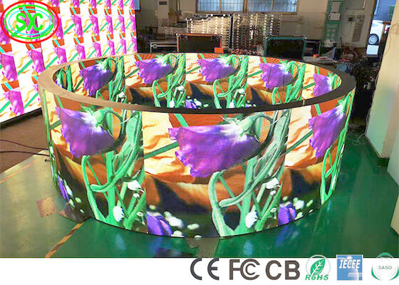 P2 P4 SMD2121 1000nits Curved Flexible Led Display 1R1G1B πλήρης χρωματικής οθόνης LED