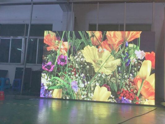 Εσωτερική οθόνη LED πλήρους χρώματος για διαφημιστικές εκδηλώσεις και πιο υψηλής πυκνότητας P4 βίντεο τοίχος με προηγμένη τεχνολογία ελέγχου και ευρεία συμβατότητα για εκπληκτικά οπτικά