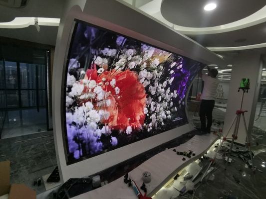 Καλή τιμή Η μεγάλη οθόνη P3 P3.9 P4.81 επίδειξης των οδηγήσεων σκηνικού υποβάθρου, το γραφείο ενοικίου 500X500mm ή 500x1000mm, 1920hz αναζωογονεί το ποσοστό σε απευθείας σύνδεση