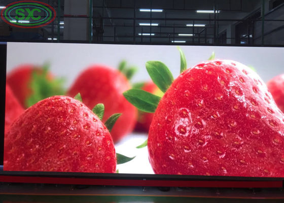 Η υψηλή καθορισμού πλήρης TV οθόνης χρώματος P1.875 P2.5 εσωτερική μεγάλη οδήγησε την οθόνη επίδειξης τοίχων