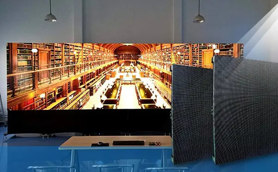 Εσωτερική οθόνη LED P2 HD Die Casting Αλουμίνιο 640*640 Καμπίνες 3840Hz Ανανεώστε εξωτερική οθόνη LED