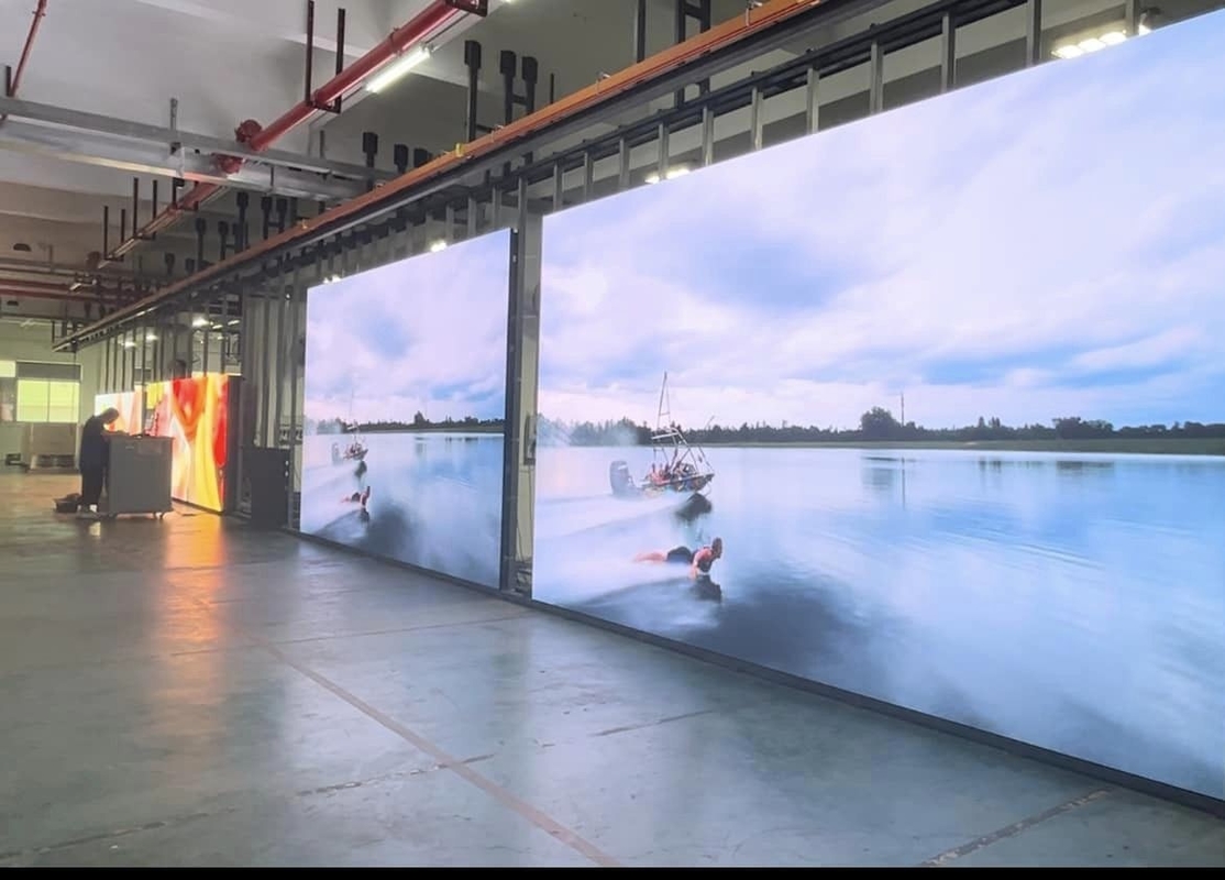 1R1G1B Συστατική των Pixel Κόλλα LED Εικόνα για τις ανάγκες σας Διάρκεια λειτουργίας 50000 ώρες 1500 bit φωτεινότητα