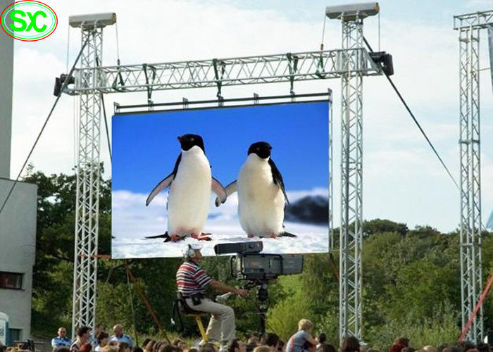 Πίνακας επίδειξης των υπαίθριων κινητών κρεμώντας P10 οδηγήσεων ενοικίου αδιάβροχος