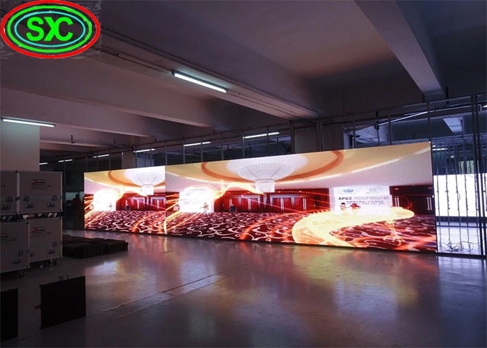 Εσωτερική ενοικιαζόμενη ντουλάπα RGB LED οθόνη υψηλής ανάλυσης P8 1/4 λειτουργία σάρωσης