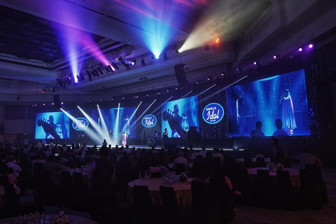 Πίνακα διαφημίσεων LED P3 4K HD LED board εσωτερικό led video wall μονάδα P3 576x576mm, σύστημα Novastar,1200cd φωτεινότητα, 3840hz ανανεωτικό ρυθμό
