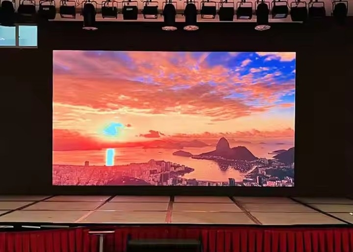 Υψηλής φωτεινότητας ενοικιαζόμενη οθόνη LED HD εξωτερική P8 15625 σημεία/τ.μ.