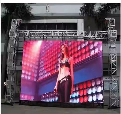 Εξωτερική οθόνη διαφήμισης LED IP65 Αδιάβροχη 5000cd φωτεινότητα