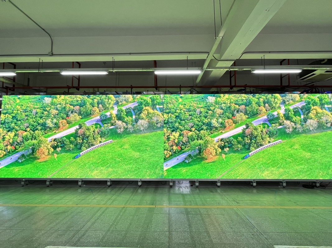 Μονάδα LED 300*168.75mm GOB LED Display Πυκνότητα 1R1G1B Σύνθεση Pixel 427186 Dots/τ.μ.