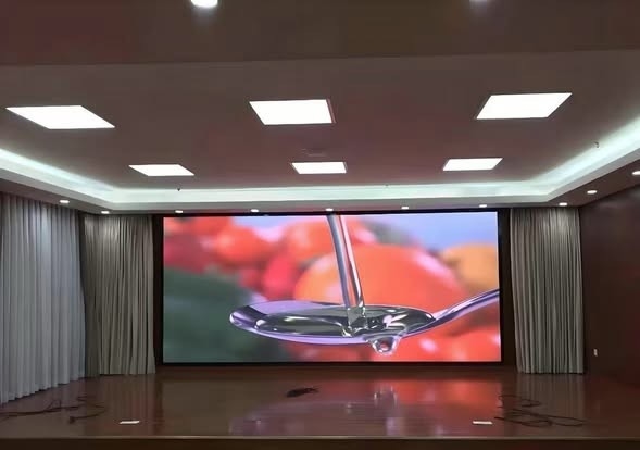 80*40dots Μονάδα Ανάλυση πλήρους χρώματος εσωτερικό LED LCD πίνακα για εσωτερικές εφαρμογές υψηλή πυκνότητα
