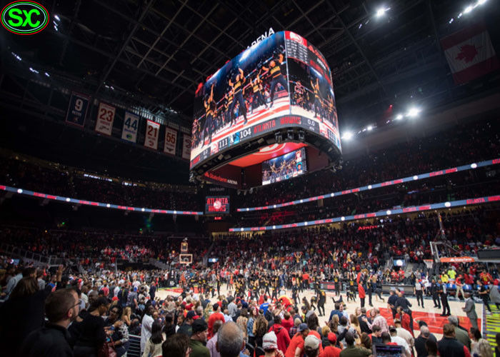 Οι διαφημιστικοί πίνακες περιμέτρου των τετραγωνικών οδηγήσεων, οδηγημένη στάδιο επίδειξη P5 για ζωντανό παρουσιάζουν