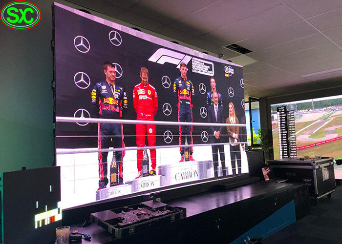 Εσωτερική μεγάλη προγραμματίσημη οδηγημένη οθόνη P5 σταδίων καλαθοσφαίρισης πινάκων επίδειξης 10 μπιτ γκρίζας κλίμακας