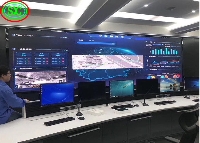 Σταθερή εγκατάσταση εσωτερικού LED βίντεο τοίχου 4 P5 P6 ευρεία γωνία θέασης χωρίς φάντασμα