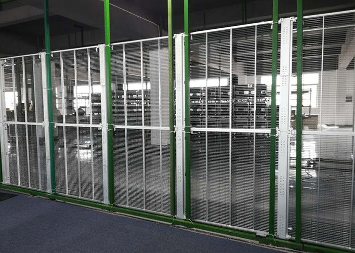 Διαφανές Διαφανές Led Video Wall P3.91 εσωτερικό Led Mesh Κεραμίδας Σημαιογραφία LED Screen