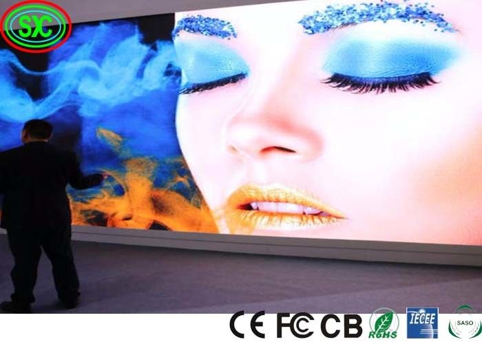 Πίνακες με LED οθόνες LED για σκηνή