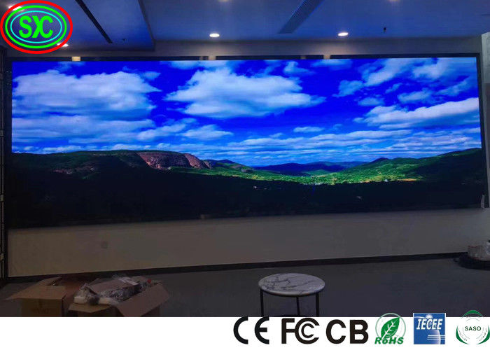 FCC 400W/τ.μ. Σταθερή εσωτερική οθόνη LED Πέλμα 2.5mm εσωτερική οθόνη full color LED full color indoor led display